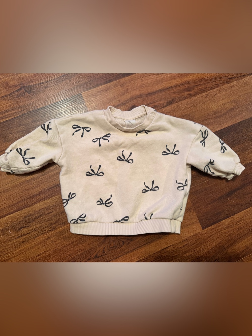 H&M bow Crewneck